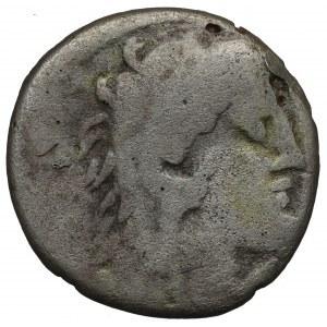 Rímska republika, M. Volteius, denár - ehrimantský kanec