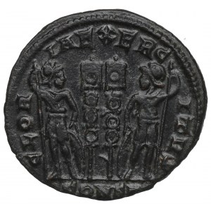 Římská říše, Constantine I, Follis Constantinople - GLORIA EXERCITVS