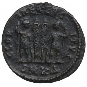 Římská říše, Konstantin II, Follis Kyzikos - GLORIA EXERCITVS