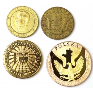 Ľudová republika a Tretia republika, sada medailí a žetónov