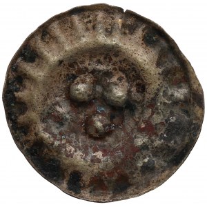Slezsko, náramek ze 13./14. století, tři koule v radiálním obklopení - vzácné
