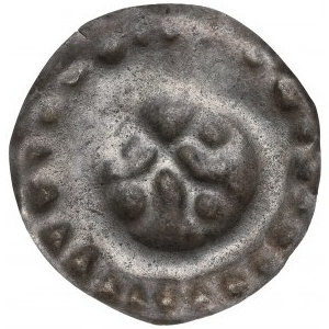Západní Pomoraví, Valašsko, 13./14. století, dva malé klíče v radiálním obklopení - vzácné