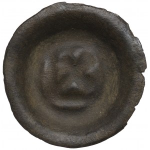 Západní Pomořansko, Strzalow,, 13. století brakteát, šíp s příčkou - vzácný