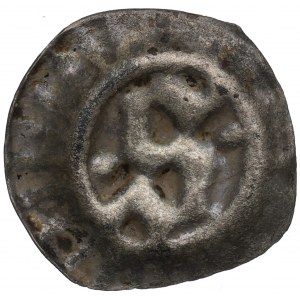 Západní Pomořansko, Strzalow, 14. stol., brakteát, gotické písmeno S ve vyvýšeném obklopení