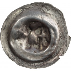 Śląsk, brakteat nieokreślony XIII-XIVw., mały orzeł na wprost z głową w prawo