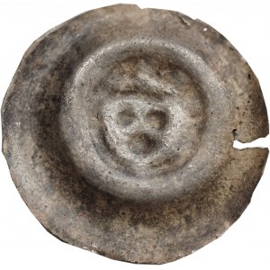 Sliezsko, náramok z 13. storočia, korunovaná hlava vpredu