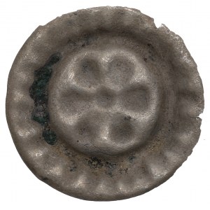 Slezsko, náramek ze 13./14. století, šestipetálová růžice v radiálním obklopení - vzácné