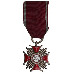 Druhá republika, Stříbrný kříž za zásluhy, Gontarczyk