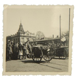 Fotografia z uroczystości przekazania Wojsku Polskiemu ckm Maxim 1939r