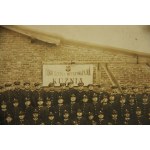 Fotografia XIII kurs podmajstrzych i podkuwaczy przy Szkole Weterynarii, 1927r