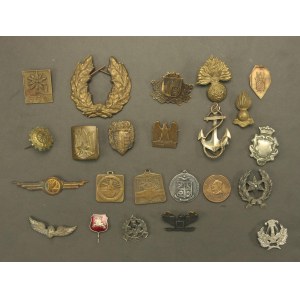 Mauthausen-Medaille 1944 - 1970 und eine Reihe von Ornamenten