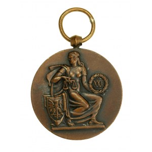 Medal ”ZA NIEPRZERWANĄ XXX-LETNIĄ SLUŻBĘ W WYMIARZE SPRAWIEDLIWOŚCI” w latach 1917 - 1947