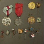 Sammlung von militärischen und zivilen Orden und Abzeichen aus der kommunistischen Zeit