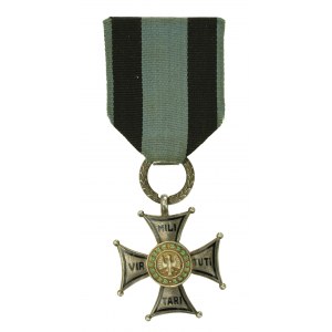 Cross of Virtuti Militari 5th Class, Moscow execution.