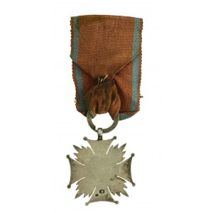 II RP, Srebrny Krzyż Zasługi. Wyk. S. Owczarski. Srebro.