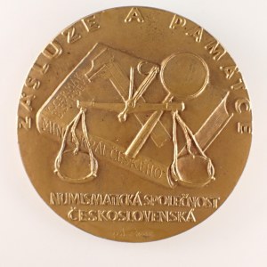 ČNS / AE med. Bedřich Skrbek, 1860-1918. Zásluze a památce Numismatická společnost československá. Sign. 1963. K...