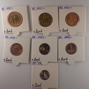 Období od 1993 / Sada oběžných mincí v lep. pap. holderech 2006 - 50h, 1 Kč, 2 Kč, 5 Kč, 10 Kč, 20 Kč, 50 Kč...