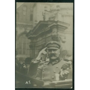 Józef Piłsudski opuszczający Wawel, październik 1919 r., Fot. M. F[uks]