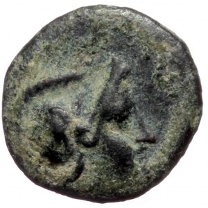 Aeolis, Myrina, AE (bronze, 0,49 g, 10 mm) 400-200 BC