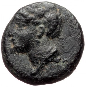 Ionia, Ephesos, AE (bronze, 1,57 g, 12 mm) Circa 375-325 BC