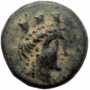 Phrygia, Apameia, AE (bronze, 4,46 g, 16 mm), ca. 100-50 BC, struck under Aiako[..] magistrate.