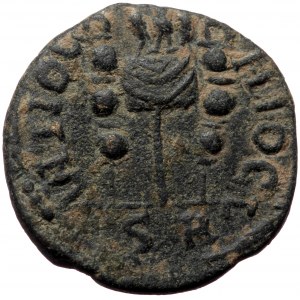 Pisidia, Antiochia, Valerianus (253-260), AE (Bronze, 21,1 mm, 5,06 g). Obv: IMP CAE RASLLOVVAΛEPIAN, radiate, draped an