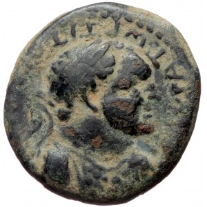 LYCAONIA, Iconium (as Claudiconium) AE (Bronze 5,84 19mm) Titus (Caesar, 69-79).
