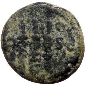 Hadrian (117-138), Rome, AE quadrans (Bronze, 15,5 mm, 3,17 g), ca. 124-128. Obv: HAD[RIANVS] - [AV]GVSTVS, laureate hea