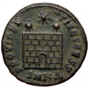 Constantine II (Caesar, 317-337) Æ follis (Bronze, 3.16g, 18mm) Cyzicus, under Constantine I, 325/6.