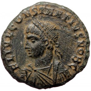 Constantine II as caesar (316-337), Heraclea, AE follis (Bronze, 17,9 mm, 2,50 g), struck under Constantine I. Obv: FL