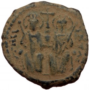 Justin II and Sophia (565-578) AE half follis (Bronze 7,56g 25mm), Dated RY 5=AD 569/0.. Theoupolis (Antioch)
