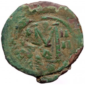 Heraclius (610-641), with Heraclius Constantine, AE follis (Bronze, 31,0 mm, 10,38 g), Constantinople, RY 4 = 613/4. Ove