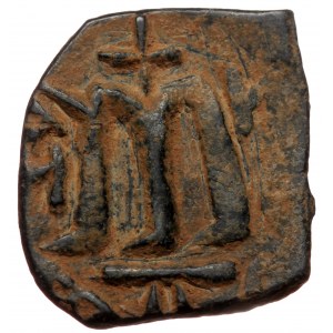 Unreaserched Arab-Byzantine (?) AE follis (Bronze 3,69g 19mm)