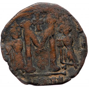 Constantine IV Pogonatus (668-685) with Heraclius and Tiberius, AE follis (Bronze, 35,7 mm, 17,16 g), Constantinople, 66