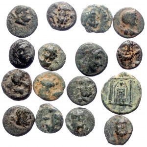 16 Greek AE coins (Bronze, 40.30g)