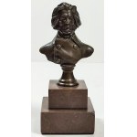 [popiersie, lata 1920-30-te] Adam Mickiewicz, [popiersie, lata 1920-30-te] Adam Mickiewicz; lata 1920-30-te/brąz, marmur (podstawa), wys. całkowita 16,5 cm., popiersie 11 cm.
