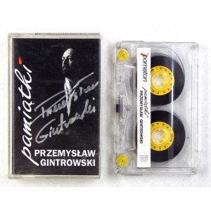 [GINTROWSKI Przemysław]. Handwritten signature of Przemyslaw Gintrowski on the cassette tape Souvenirs....