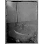[GDYNIA a okolie - situačné a dokumentačné fotografie]. l. 20. a 30. roky 20. storočia. Súbor 46 sklenených platní cca 9x12 cm...