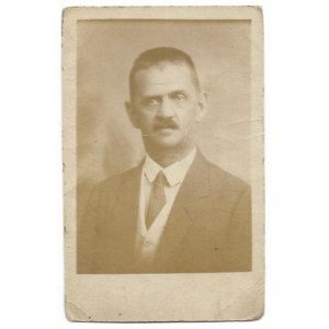 [KRAKÓW – STARZEWSCY z Krakowa - zestaw fotografii i dokumentów związanych z rodziną]. [lata od końca XIX w. do 1939].