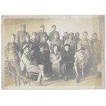 [KRAKOV - STARZEWSCY z Krakova - soubor fotografií a dokumentů týkajících se rodiny]. [léta od konce 19. století do roku 1939].