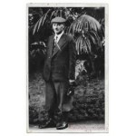 [GOC Francis - situational portrait photographs]. [l. 10th c., 1915, 1937]. Set of 3 photographs - 1. form. 13,...