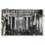[KRAKÓW - prezydent miasta Tadeusz Mrugacz podczas pełnienia obowiązków - fotografie sytuacyjne]. [1954-1957]...