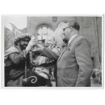 [KRAKOW - Bürgermeister Tadeusz Mrugacz während seiner Amtszeit - Situationsfotos]. [1954-1957]...