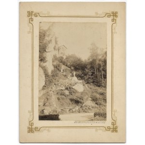 [KRAKÓW und Umgebung - Ojców - Figur der Jungfrau Maria - Ansichtsfoto]. [1910?]. Form der Photographie. 16,1x11,...