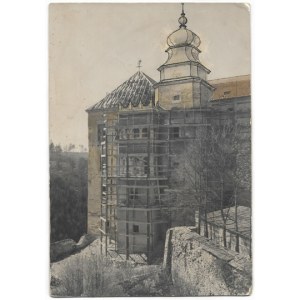[KRAKÓW und Umgebung - Pieskowa Skała - Ansichts- und Situationsaufnahmen]. [1927/1950]. Satz von 6 Fotografien form....