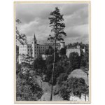 [KRAKÓW und Umgebung - Pieskowa Skała - Ansichts- und Situationsaufnahmen]. [1927/1950]. Satz von 6 Fotografien form....