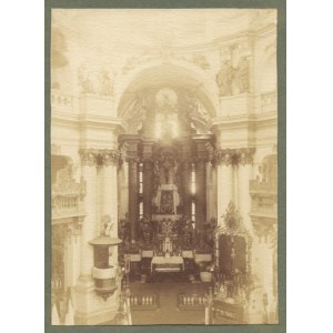 [Lvov - Dominikánský kostel - pohled na fotografii]. [ne po roce 1907]. Foto form....