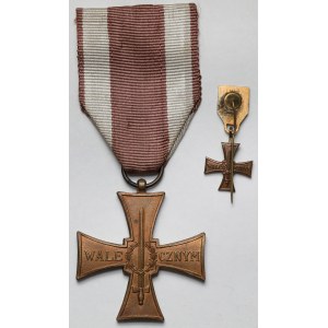 PRL, Krzyż Walecznych 1944 + miniatura