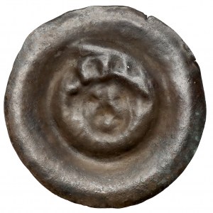Button bracteate - Head in front, crowned - Western Pomerania, Gryfia