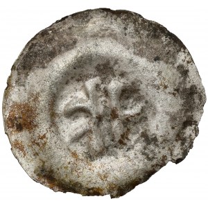 Biskupstwo lubuskie, Opatów, Brakteat guziczkowy - Pół lilii i pół sześcioramiennej gwiazdy (1305-1320)